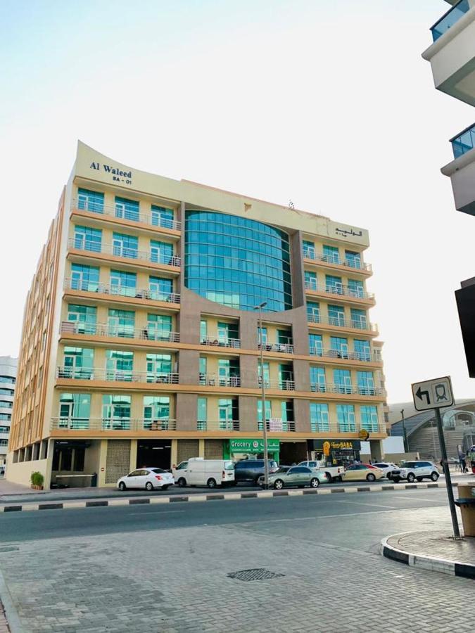 Ladies Only-Anaruby Backpackers - Metro Station Mashreq 두바이 외부 사진