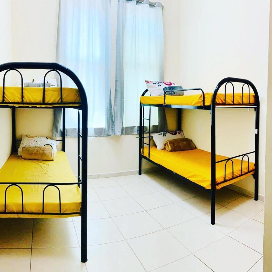 Ladies Only-Anaruby Backpackers - Metro Station Mashreq 두바이 외부 사진