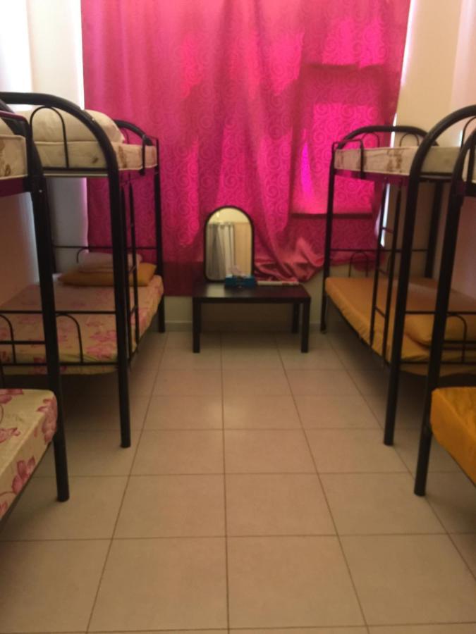 Ladies Only-Anaruby Backpackers - Metro Station Mashreq 두바이 외부 사진
